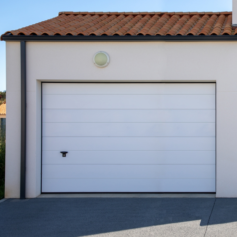 Porte de garage sectionnelle à rainures GADOOR